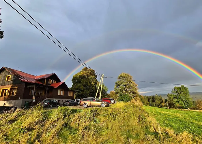 Alojamento de Turismo Selvagem švarná Hanka - Turistická *